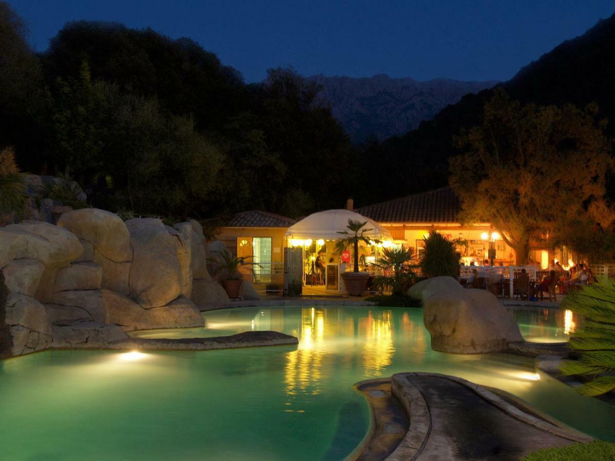 Camping Les Oliviers Porto  外观 照片